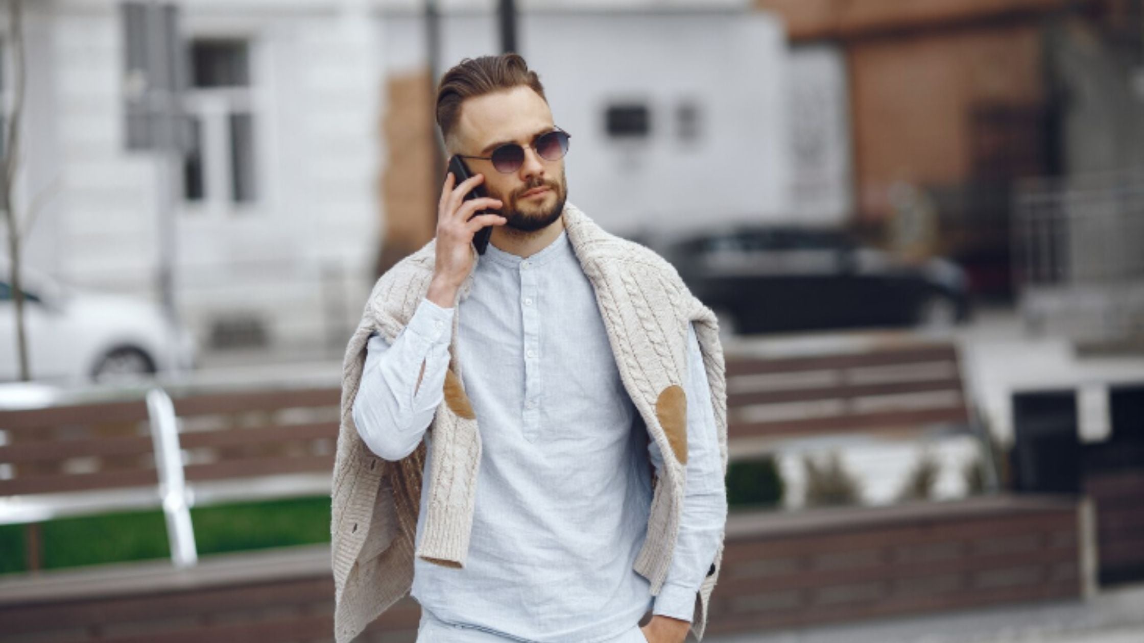 La mejor camisa Henley: ¿cómo elegir la adecuada para hombre?