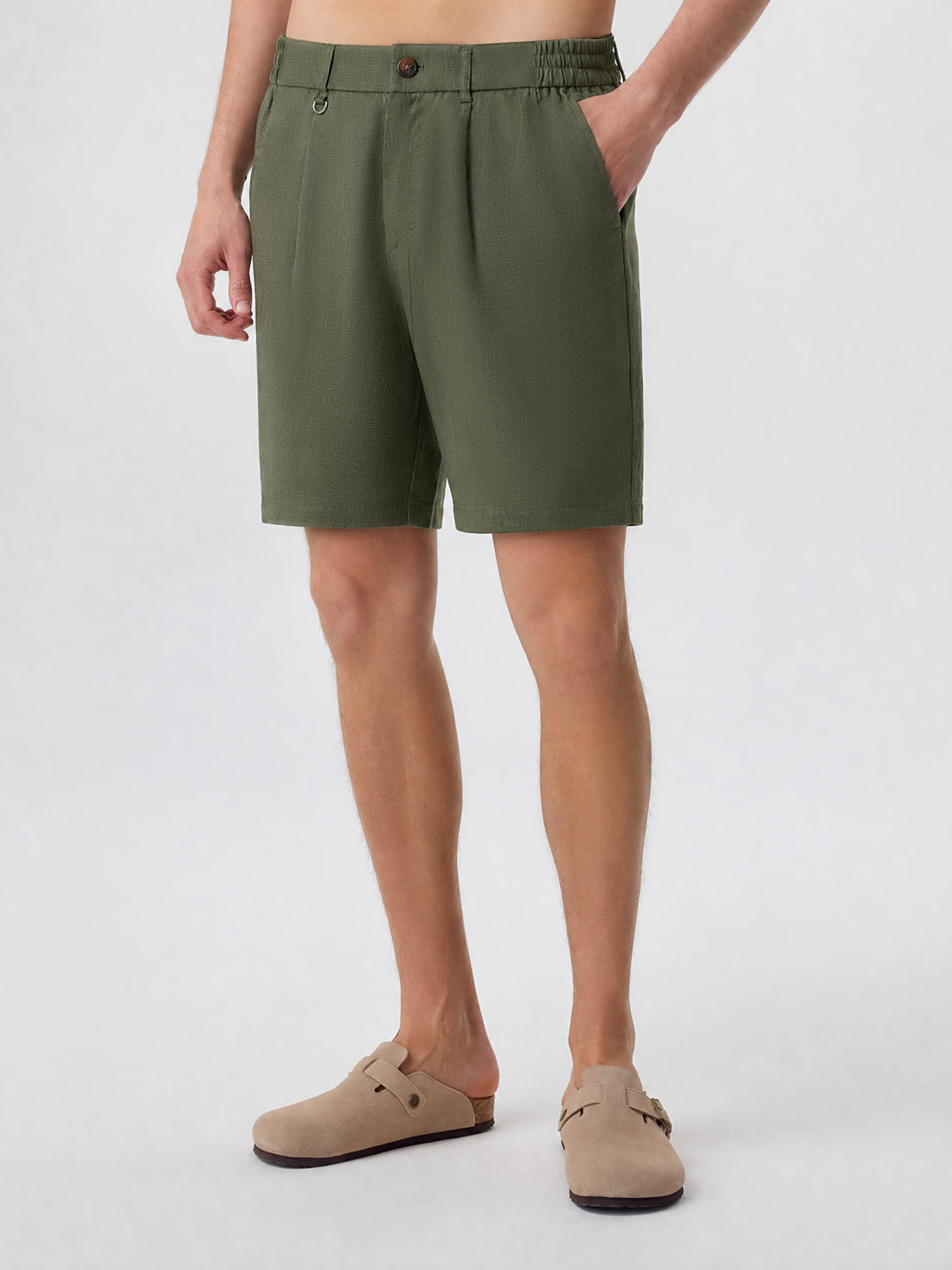 Leisure 100% Linen Straight-Leg Shorts 8"
